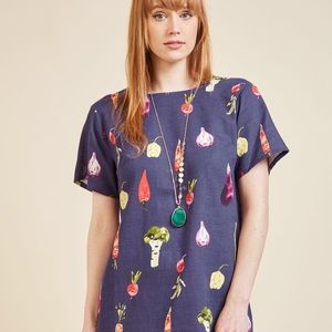 Modcloth Pepaloves Veggie shift dress xs s RARE